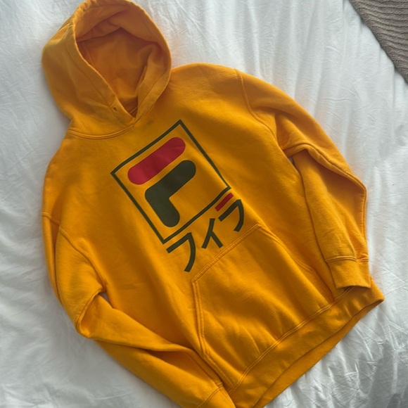 Urban Outfitter’s Exclusive M Yellow Fila Hoodie - Picture 2 of 12